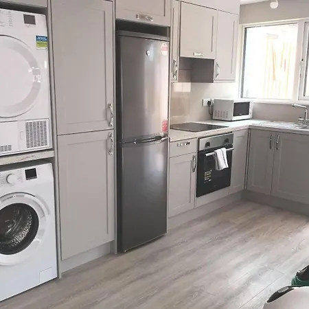 3-bed House In - Sleeps 6 Semesterbostad Cill Airne