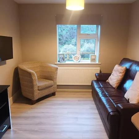 Dom wakacyjny 3-bed House In Killarney - Sleeps 6 Lower Coolcorcoran