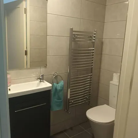 3-bed House In - Sleeps 6 بيت للعطل كيلارني