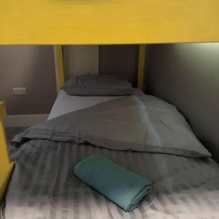 3-bed House In - Sleeps 6 * كيلارني